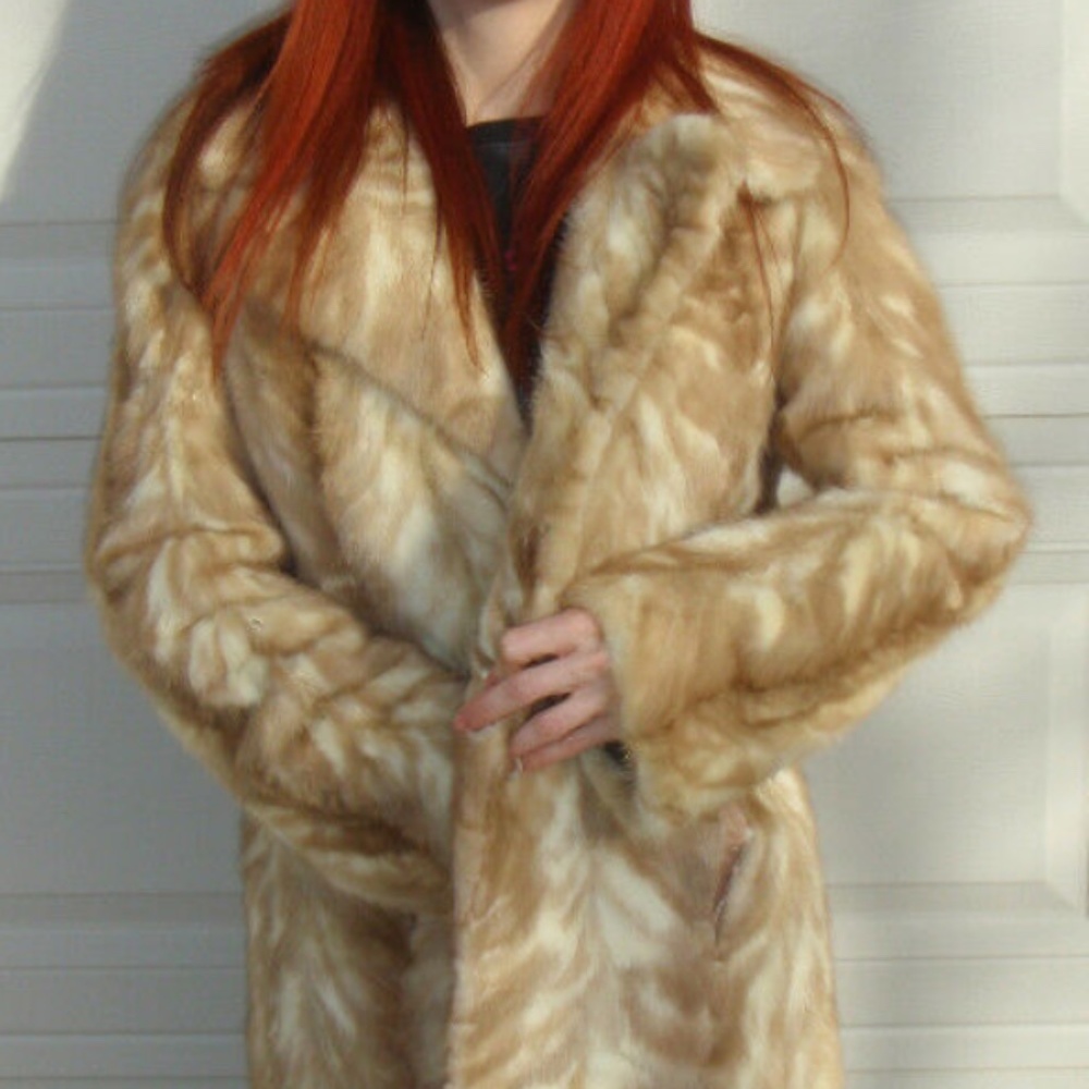 Vintage Retro 1950s/60s Design Full-Length Custom Classic VTG Era Small Fur Coat